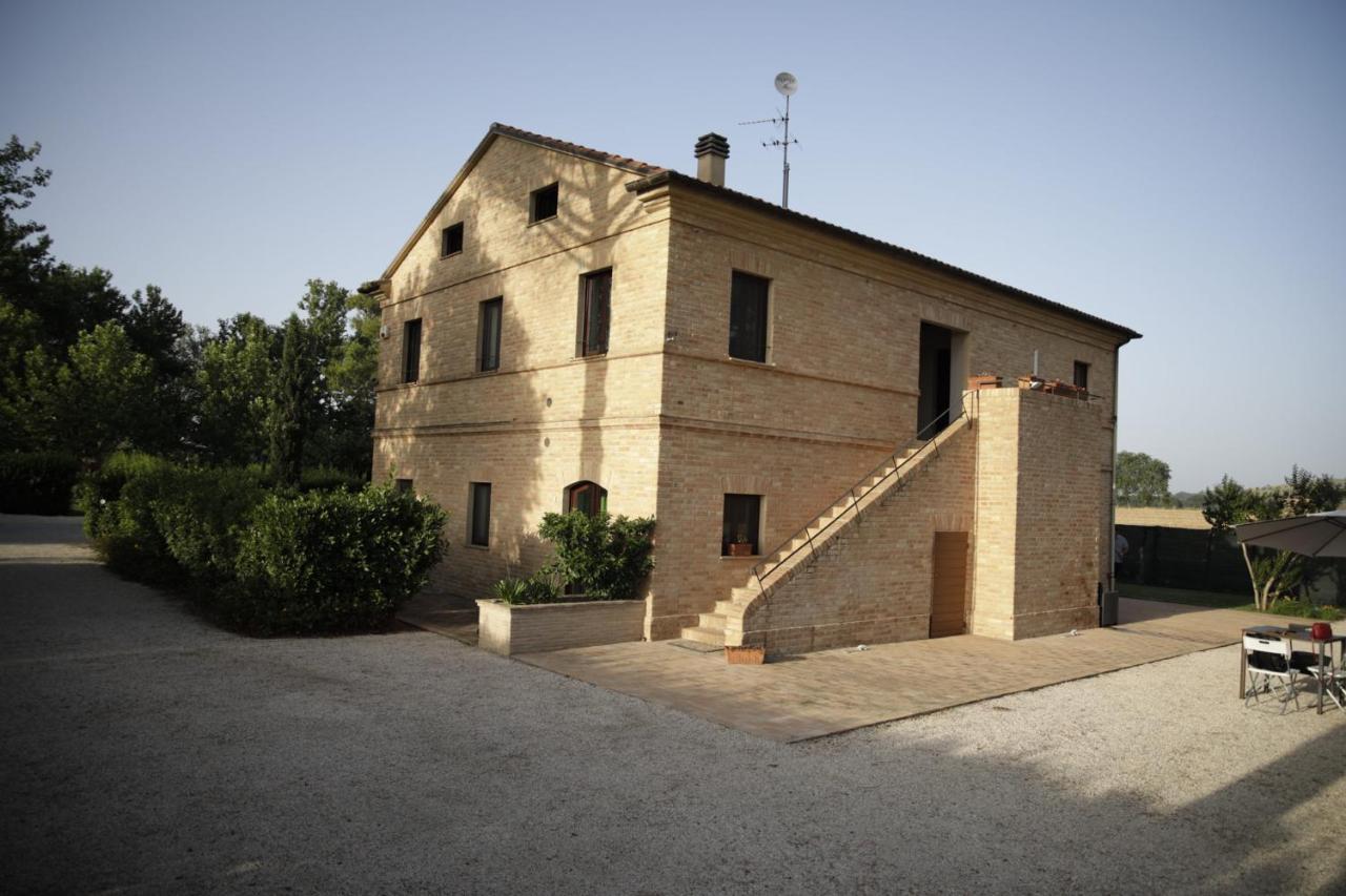 Agriturismo La Fonte Di San Girio Hostal Potenza Picena Exterior foto